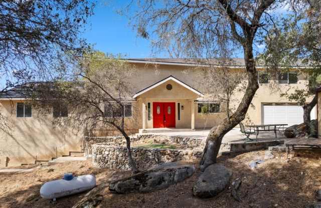 28734 Long Hollow Court S Gallery 1