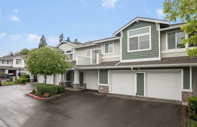 Excellent 2 Bed Seatac Condo With Tons of Amenities! photos photos