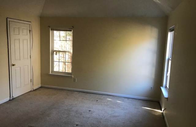 11121 Nolet Court Gallery 2