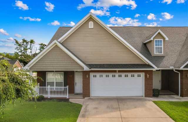 Move-in special. Main-Level Living End-Unit Townhome photos photos