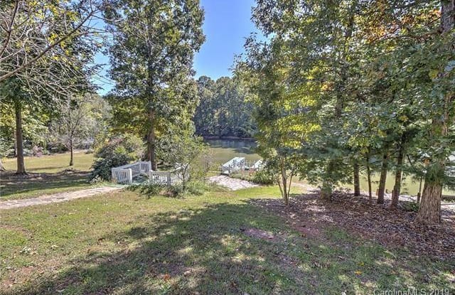 8725 Dog Leg Road - 8725 Dog Leg Road, Lake Norman of Catawba, NC 28673