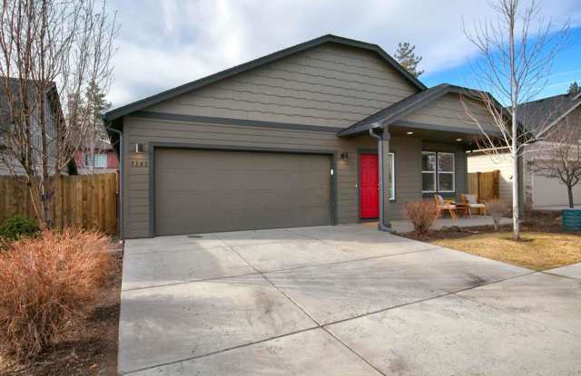 Delightful single level home in Sisters! Gallery 3