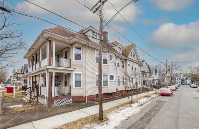 234 Howard Ave photos photos