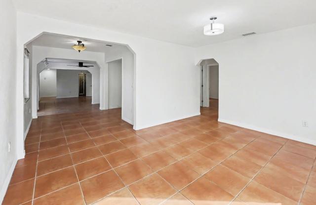 5181 NW 4th Terrace Gallery 4