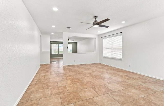 6711 Elmwood Crst Gallery 4