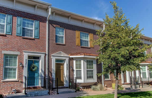 Townhome in Bradburn. - 4365 West 118th Place, Westminster, CO 80031