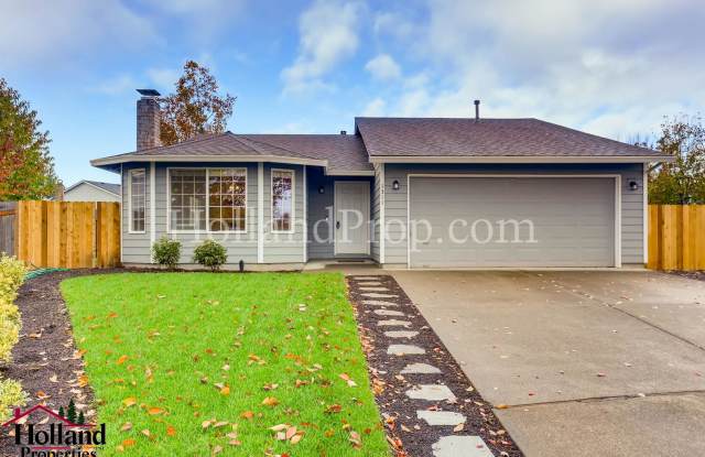 Great Single-Level Hillsboro Home with a Huge Grassy Yard! photos photos