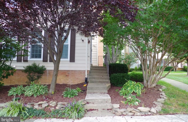9965 LONGFORD COURT - 9965 Longford Court, Oakton, VA 22181