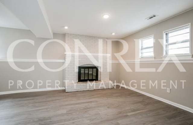 11925 East 56 Street Gallery 3