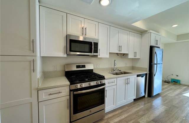 1025 S Berendo Street photos photos