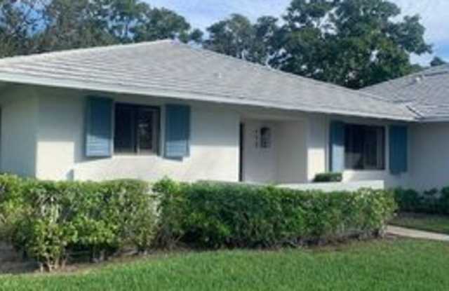 112 Club Dr photos photos