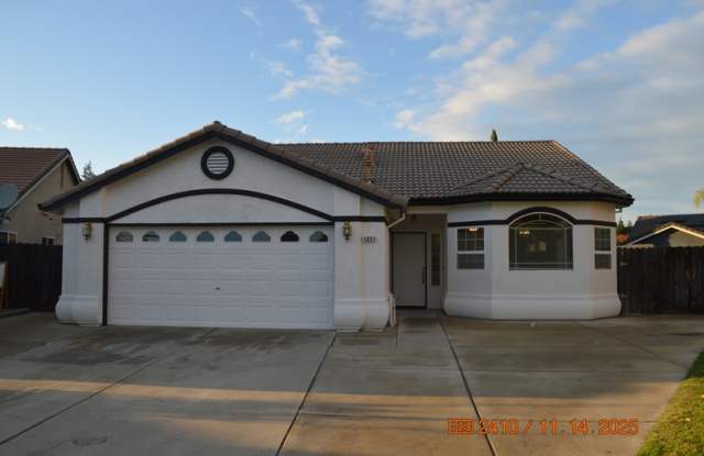 1277 Bourang Way - 1277 Bourang Way, Turlock, CA 95382