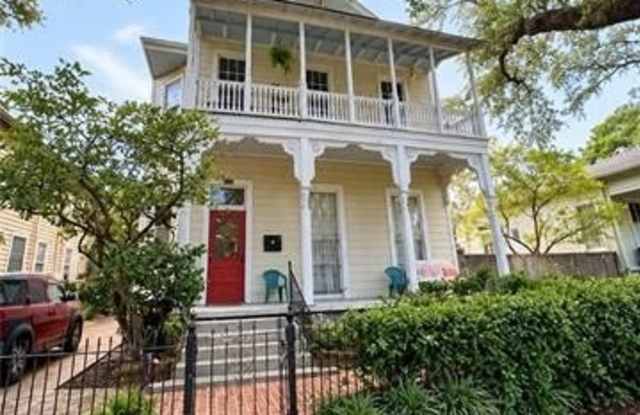 1122 NAPOLEON Avenue Gallery 1