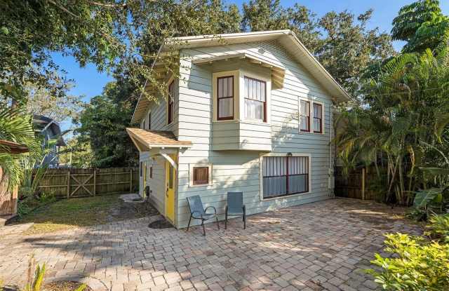 309 W OSBORNE AVENUE photos photos