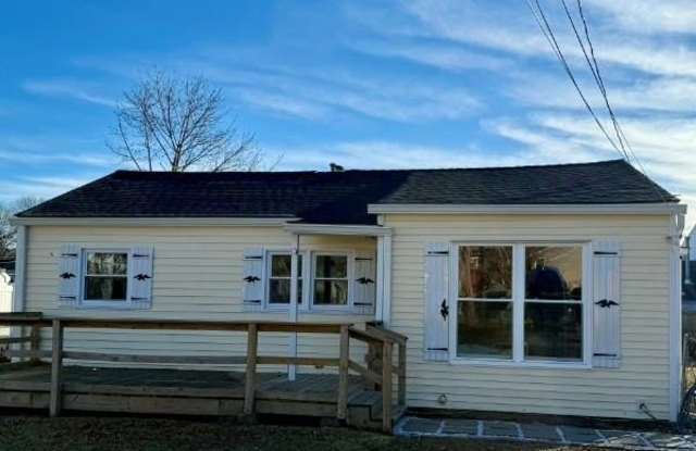 100 Engelke Street photos photos