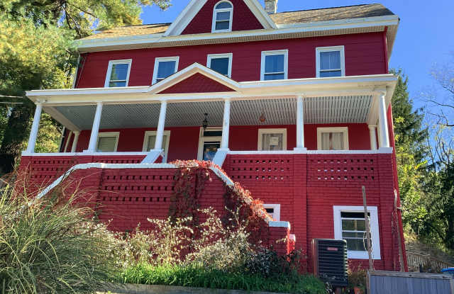 7527 Main St - 7527 Main Street, Sykesville, MD 21784 7527 Main St - 7527 Main Street, Sykesville, MD 21784