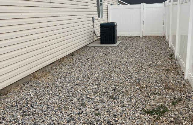 2155 N 550 W Gallery 2