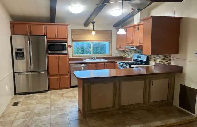 1220 Johnson Dr #4 Gallery 4