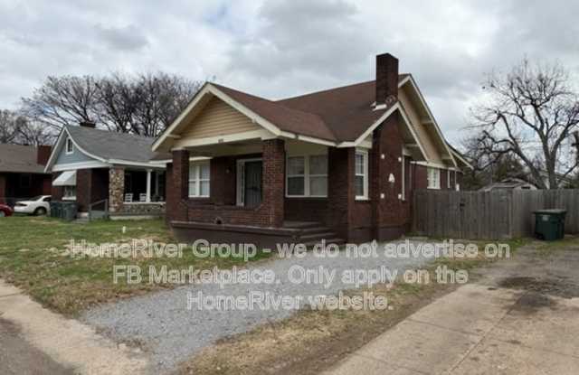 880 N Watkins St photos photos