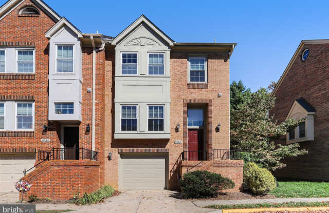 8042 MERRY OAKS Court Gallery 2
