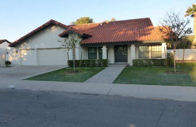7752 N VIA DE LA MONTANA -- - 7752 North via De La Montana, Scottsdale, AZ 85258