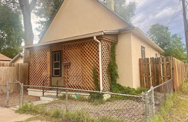 Cozy 2BR House in Pueblo photos photos Cozy 2BR House in Pueblo photos photos