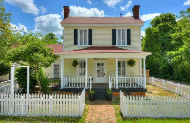 218 York Street SE - 218 York St SE, Aiken, SC 29801