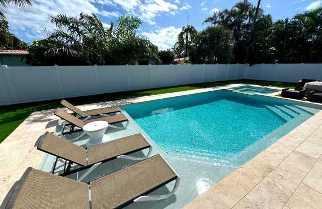 2216 Northwest 4th Avenue photos photos