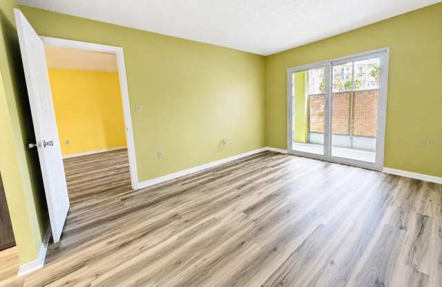 4111 HERON Way Gallery 2