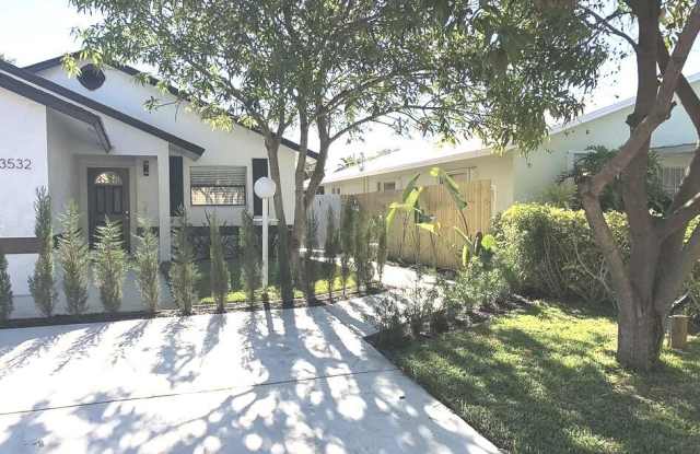 3532 N Dixie Hwy Highway photos photos