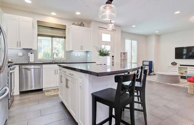 5525 Palm Drive - 5525 Palm Drive, Hawthorne, CA 90250