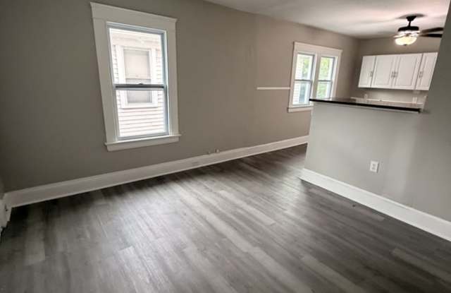 15619 School Avenue - Upstairs photos photos