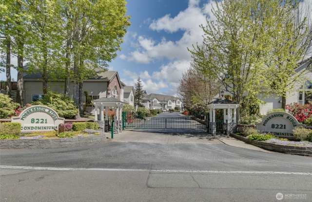 Spacious Top-Floor 3 BD/2BTH Condo in Gated Community for Lease! - 8221 53rd Avenue West, Mukilteo, WA 98275