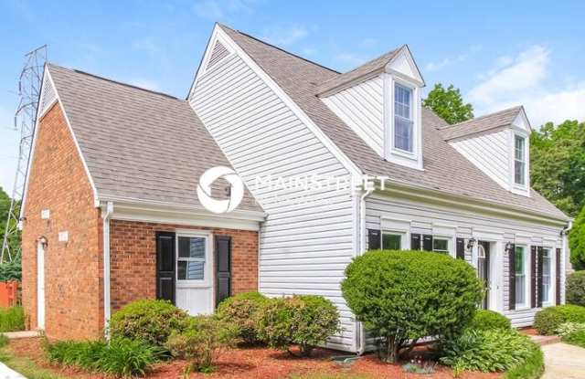 11604 Charnwood Court Gallery 4