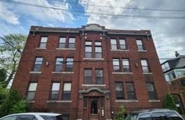 1535 W CANFIELD Street photos photos