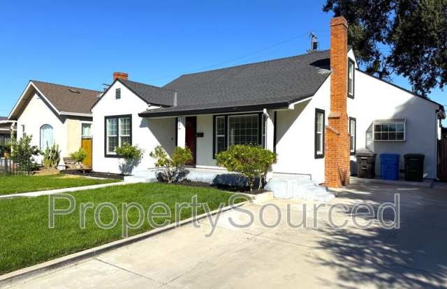 807 W Yosemite Gallery 3