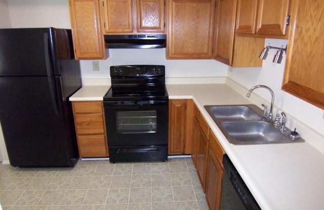 3115 HOLLY BERRY COURT Gallery 4