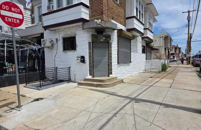 899 GRANITE Street Gallery 2
