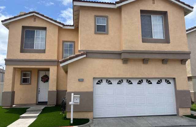 Very clean and upgraded 4 bedroom home in Buena Park photos photos