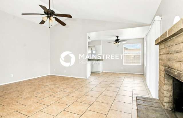 6833 West Sierra Street Gallery 3