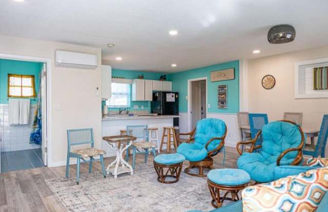 3450 NE Linda Drive photos photos