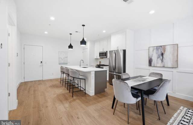 2234 11th St NW - 1#T02 Gallery 3