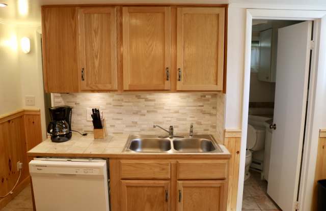 202 South Catherine St. photos photos