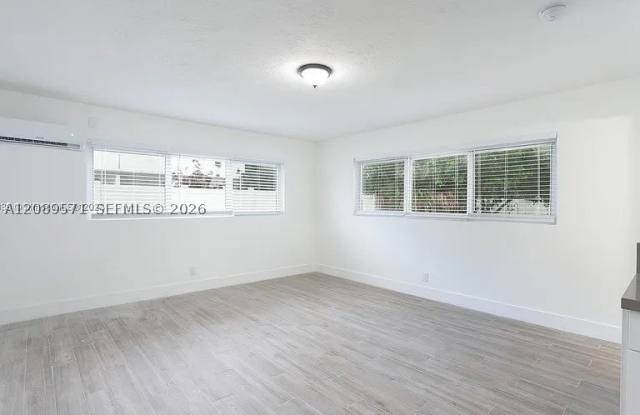 1818 Sherman St Gallery 3