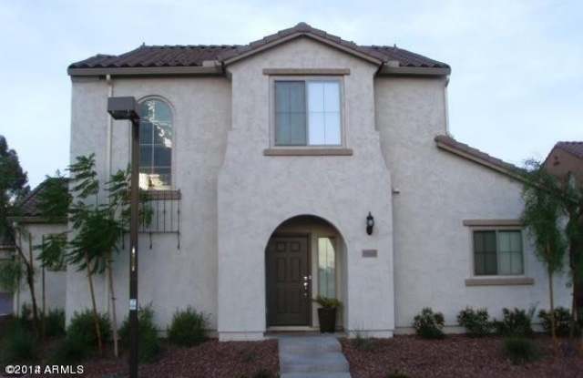 Charming 3 bed home with POOL in Gated community!! with 2 car garage !! - 15921 North 19th Drive, Phoenix, AZ 85023