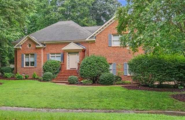 3691 Bridgewater Drive Gallery 2