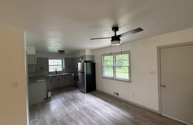136 North Crown Point Drive Gallery 3