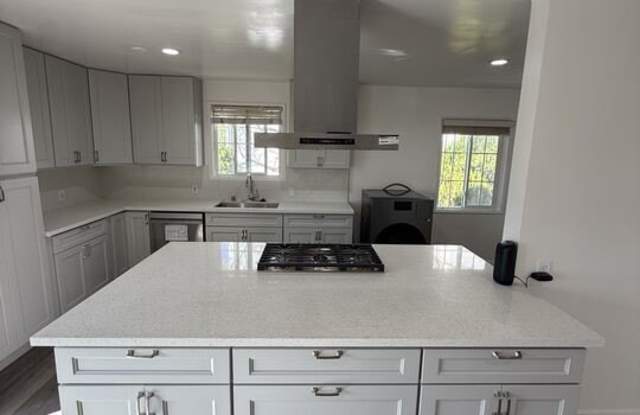 758 S Windsor Blvd photos photos