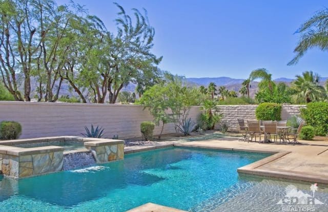 31 Calle La Reina - 31 Calle La Reina, Rancho Mirage, CA 92270