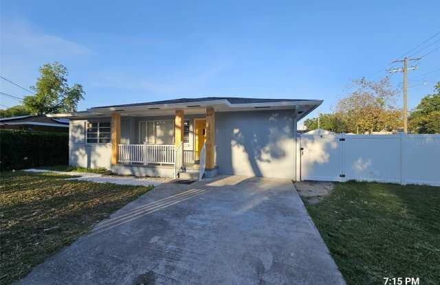 6903 N RIVER BLVD BOULEVARD - 6903 North River Boulevard, Tampa, FL 33604